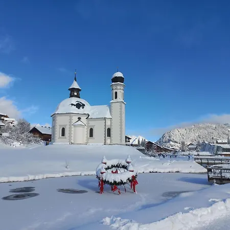 Liebl-2 By Interhome * ゼーフェルト・イン・チロル